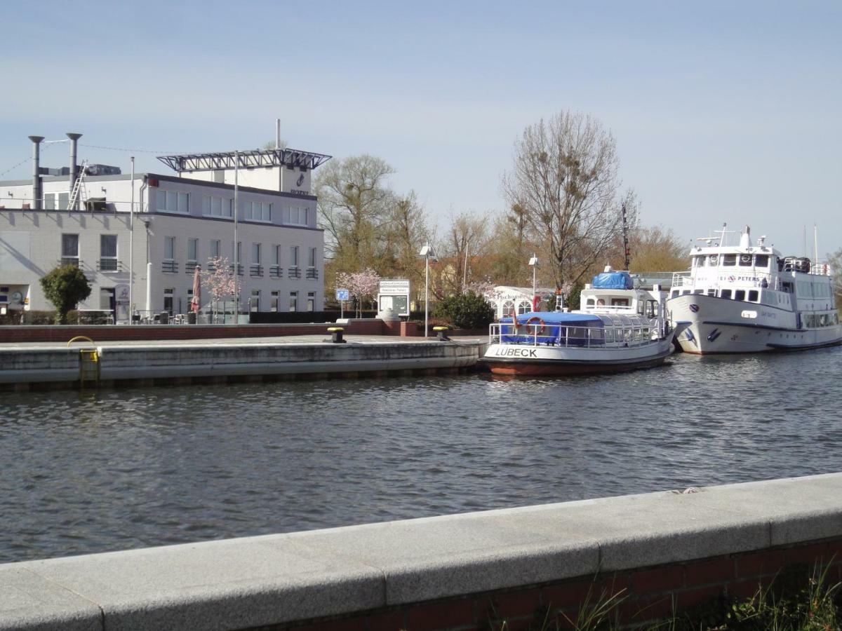 Fewo "Hafenblick" Ueckermünde Zewnętrze zdjęcie