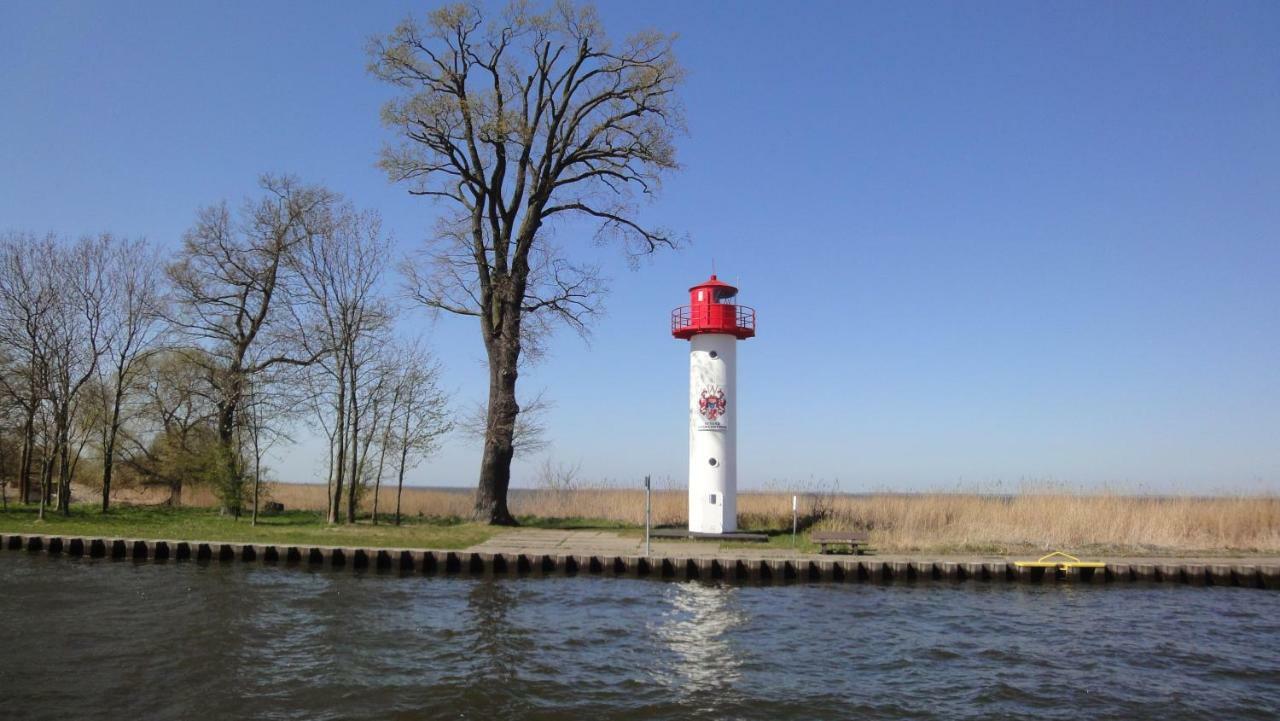 Fewo "Hafenblick" Ueckermünde Zewnętrze zdjęcie